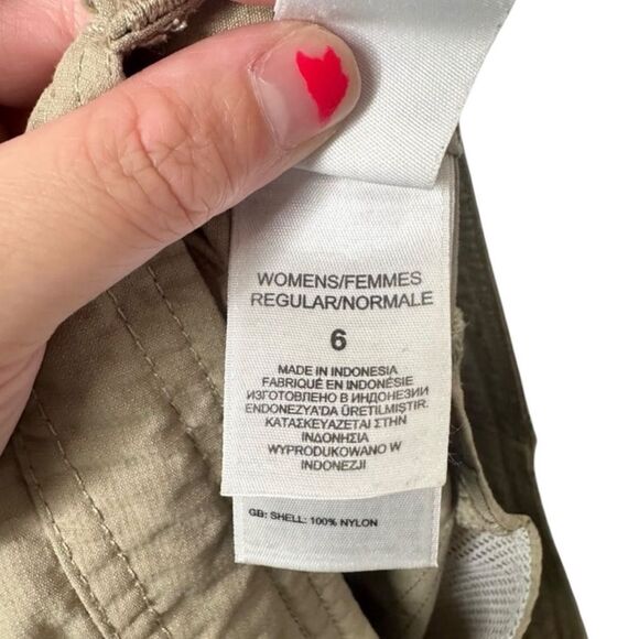 🔸BUNDLE ONLY🔸 |EUC| NORTH FACE Lightweight Capri Hiking Pants - Picture 9 of 10